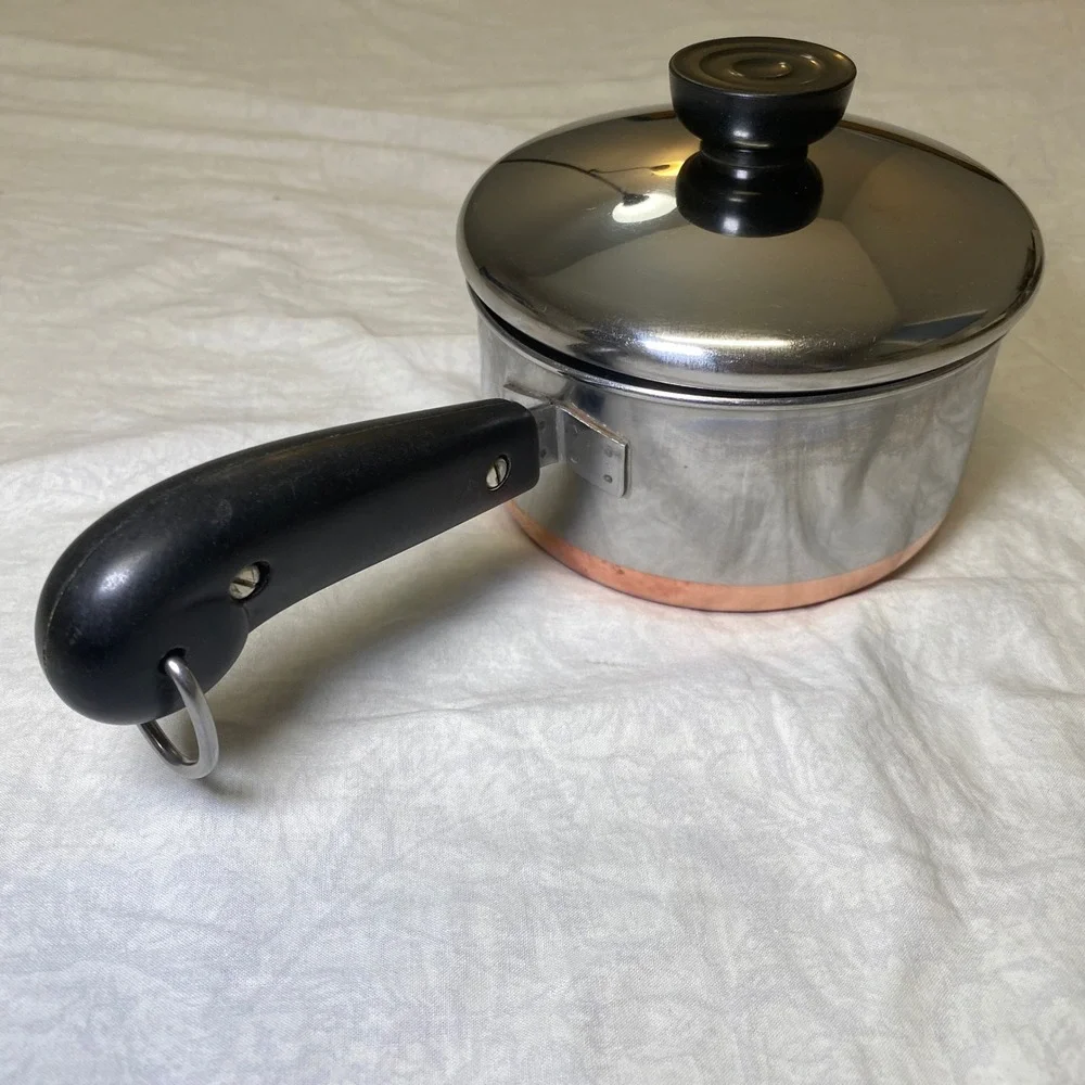 Vintage Revere Ware 1 Qt Saucepan Copper Bottom w/ Lid Clinton IL Patent 2272609